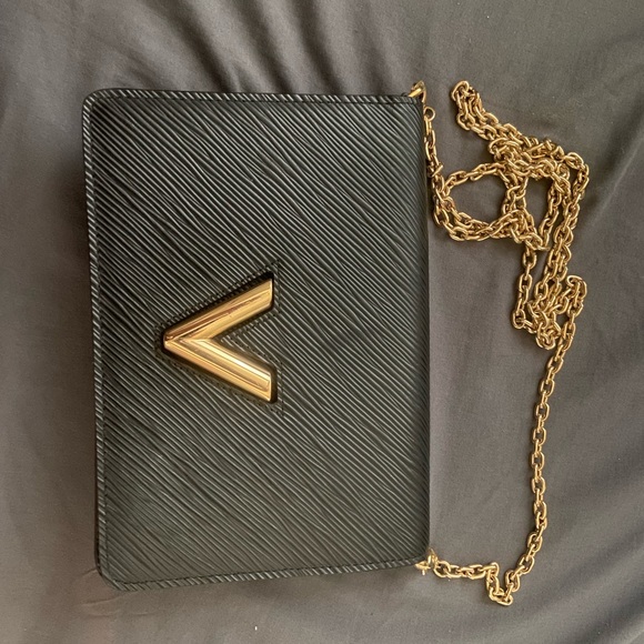 Louis Vuitton Twist Belt Chain Pouch - Picture 3 of 8